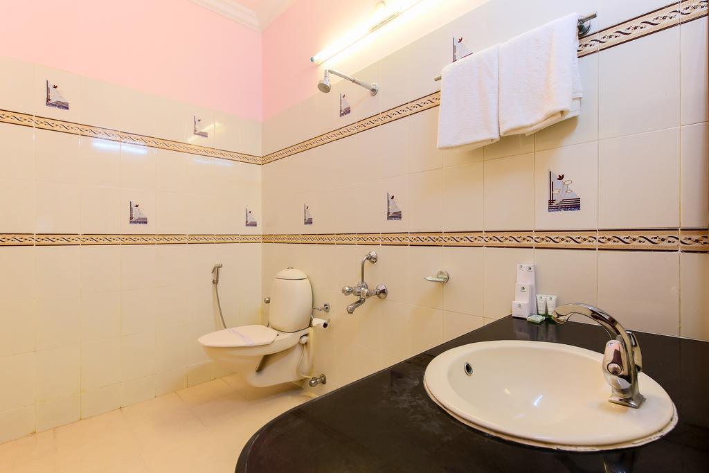 Hotel Treebo Moonlight Thiruvananthapuram Zewnętrze zdjęcie